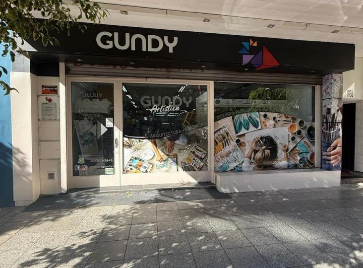 Local comercial · 330m² · 2 Ambientes