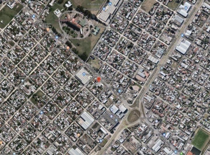 Local comercial · 266m² · 5 Ambientes · 6 Cocheras