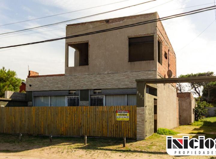 Local comercial · 1m² · 3 Ambientes