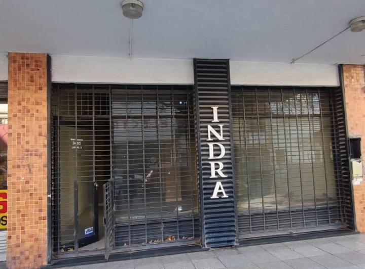 Local comercial · 135m²