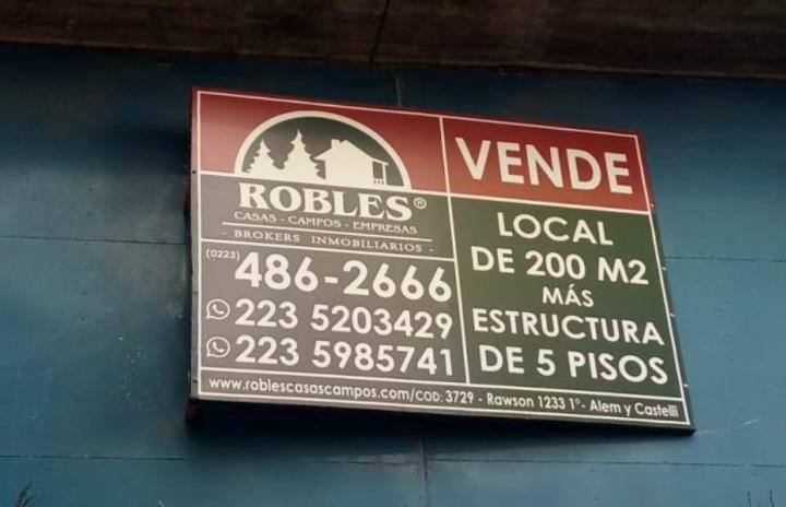 Local comercial · 234m²