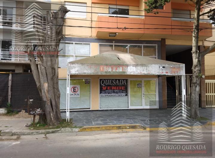 Local comercial · 380m²