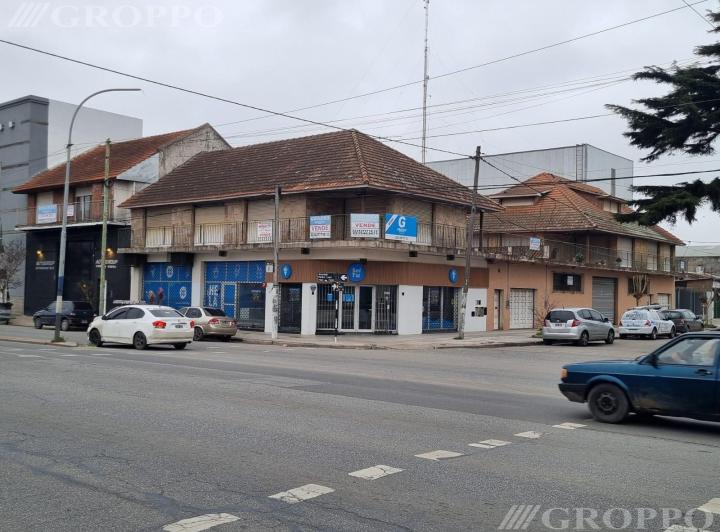 Local comercial · 1650m²