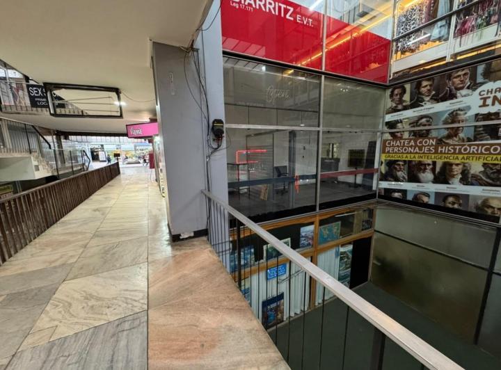 Local comercial · 21m²