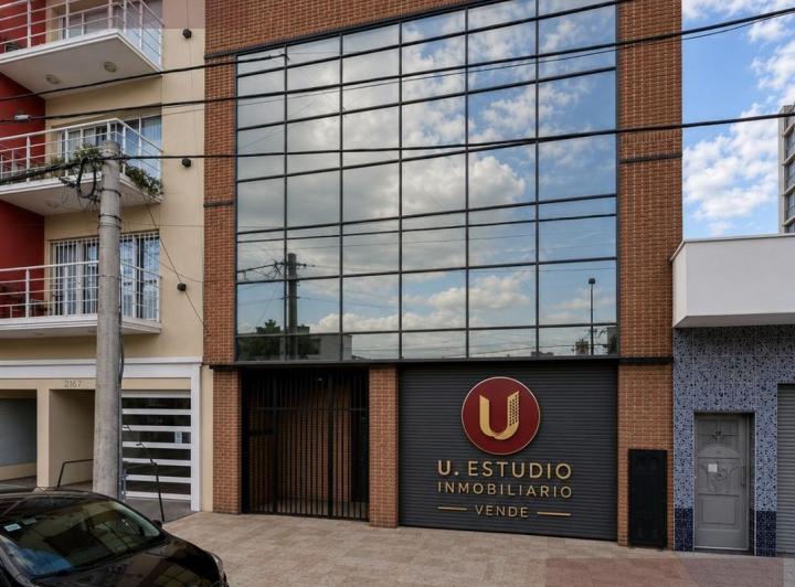 Local comercial · 503m²