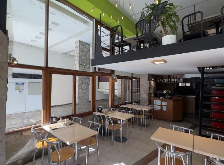 Local comercial · 70m² · 3 Ambientes