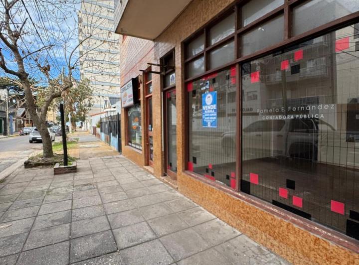Local comercial · 30m² · 2 Ambientes