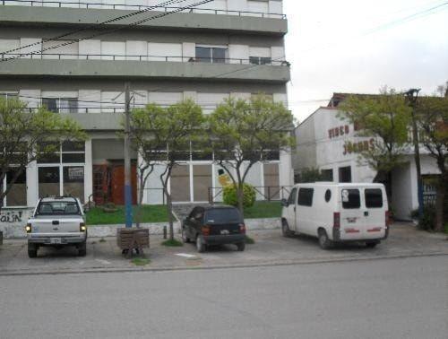Local comercial · 225m²