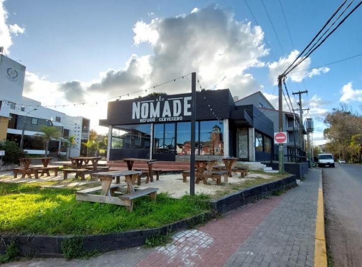 Local comercial · 200m²