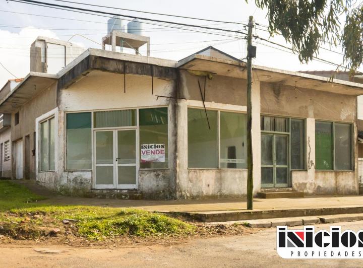Local comercial · 1m² · 2 Ambientes · 1 Cochera