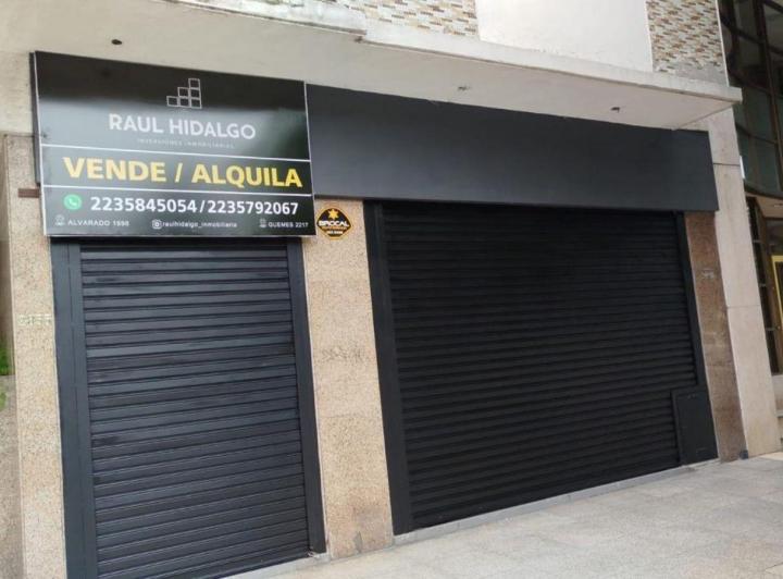 Local comercial · 458m²