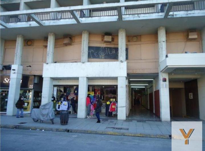 Local comercial · 275m² · 2 Ambientes