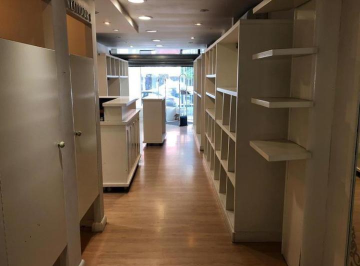 Local comercial · 135m²