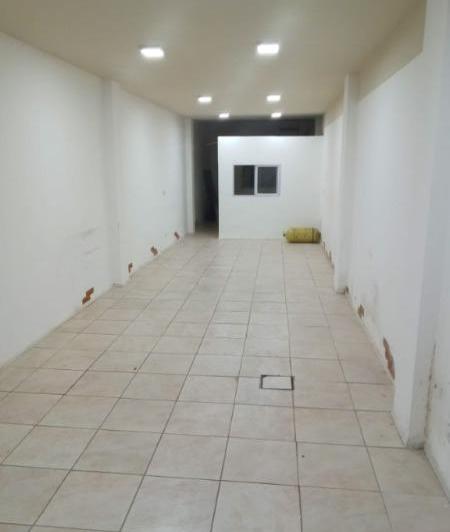 Local comercial · 282m²