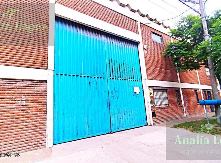Local comercial · 667m² · 3 Ambientes