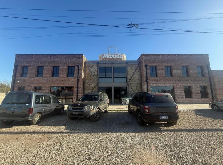 Local comercial · 440m²