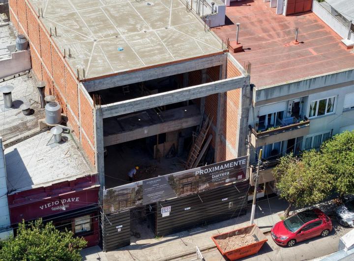 Local comercial · 394m²