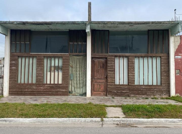 Local comercial · 192m²