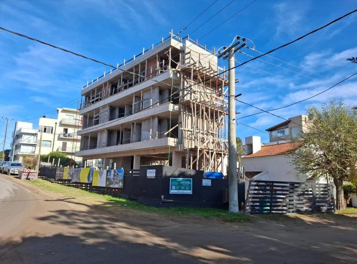 Local comercial · 57m² · 1 Ambiente · 1 Cochera