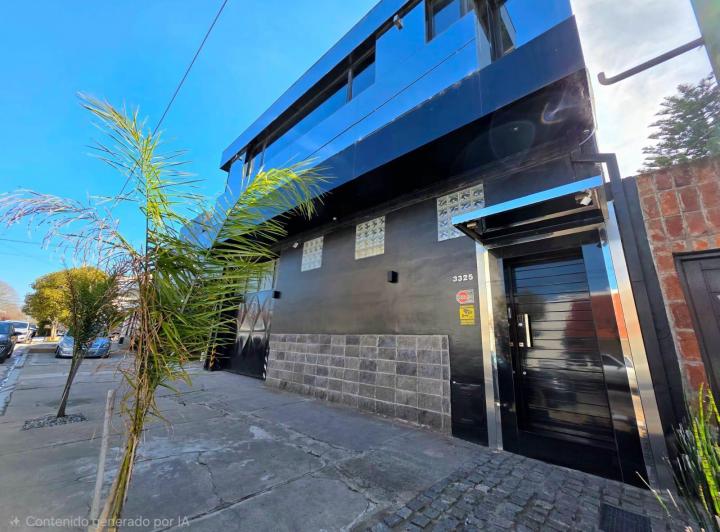 Local comercial · 245m² · 3 Ambientes · 10 Cocheras