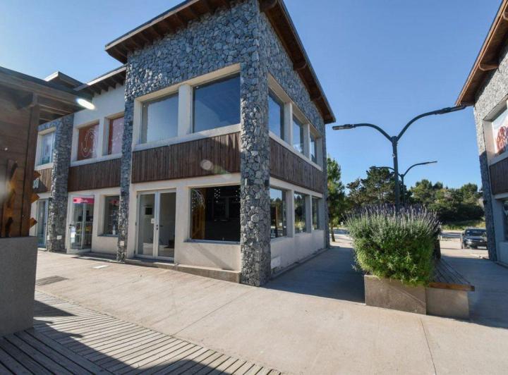 Local comercial · 66m²
