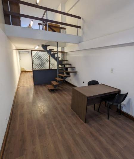 Local comercial · 111m²