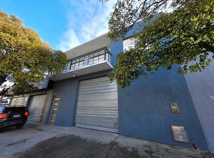 Local comercial · 280m² · 6 Ambientes · 3 Cocheras