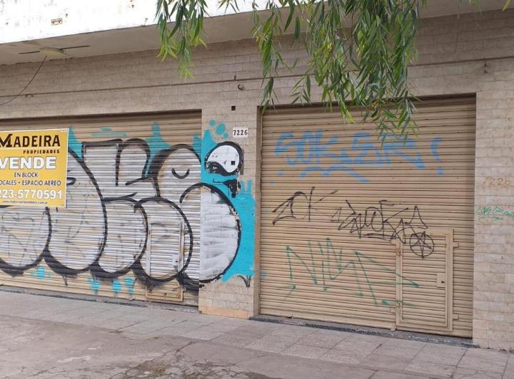 Local comercial · 140m² · 1 Ambiente