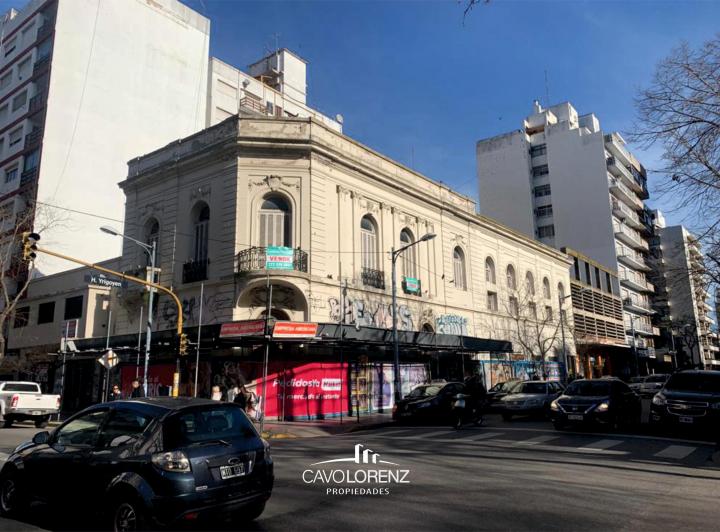 Local comercial · 690m² · 10 Ambientes