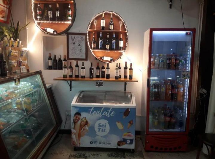 Local comercial · 77m²