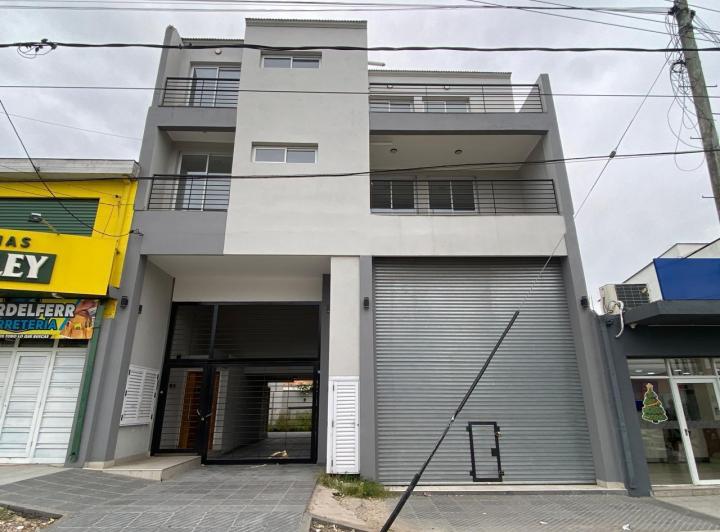 Local comercial · 74m²
