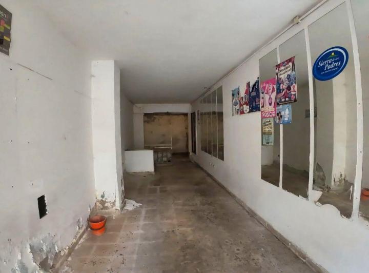 Local comercial · 128m²
