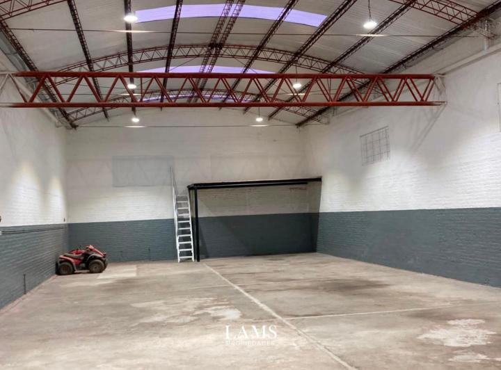 Local comercial · 284m² · 1 Ambiente