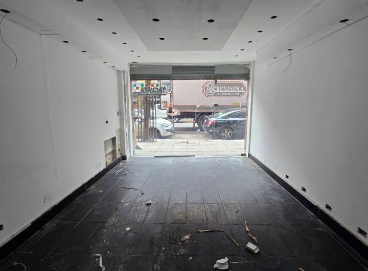 Local comercial · 110m²