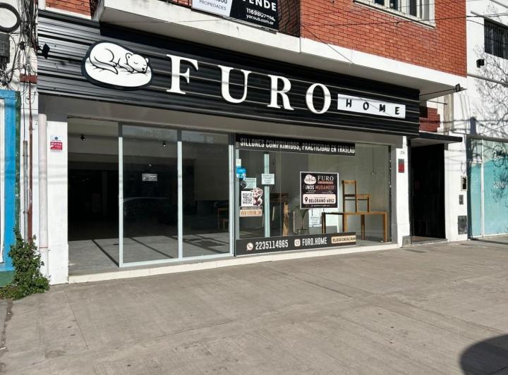 Local comercial · 330m²
