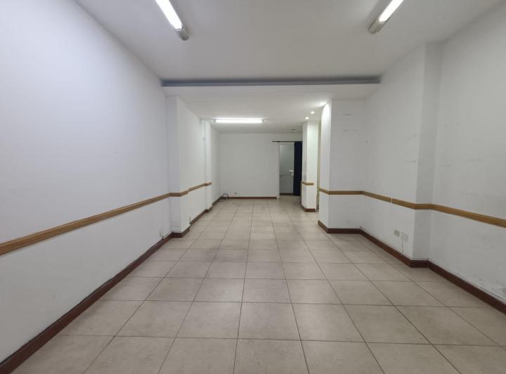 Local comercial · 90m²