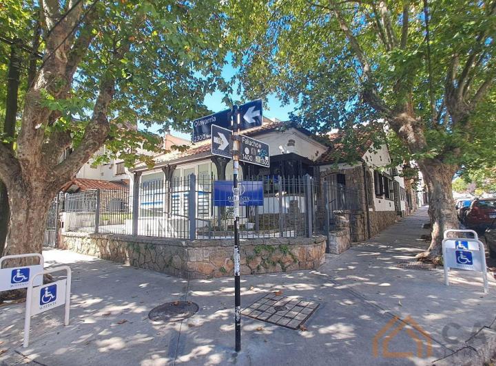 Local comercial · 100m² · 5 Ambientes