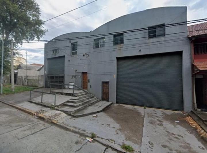 Bodega-Galpón · 900m²