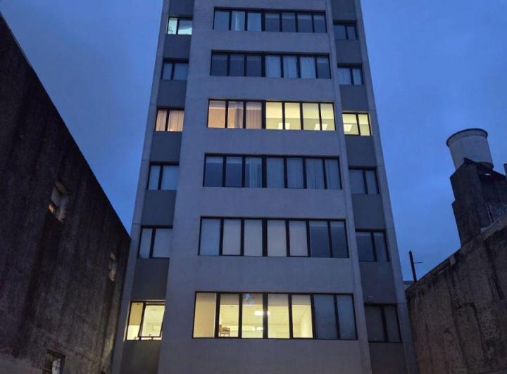 Oficina comercial · 50m² · 1 Ambiente · 1 Cochera