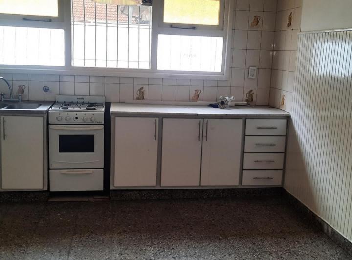 Oficina comercial · 95m² · 4 Ambientes · 1 Cochera