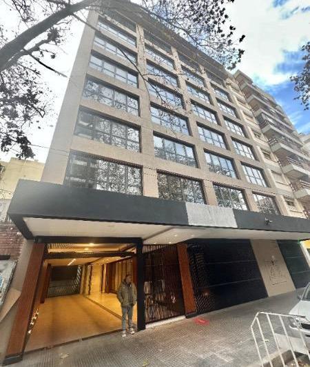 Oficina comercial · 330m²