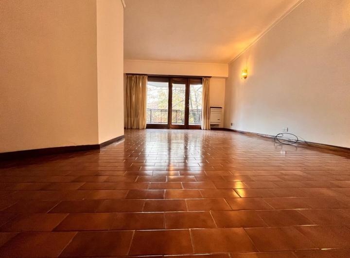 Departamento · 50m² · 2 Ambientes · 1 Cochera