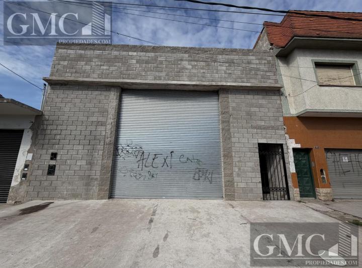 Bodega-Galpón · 450m²