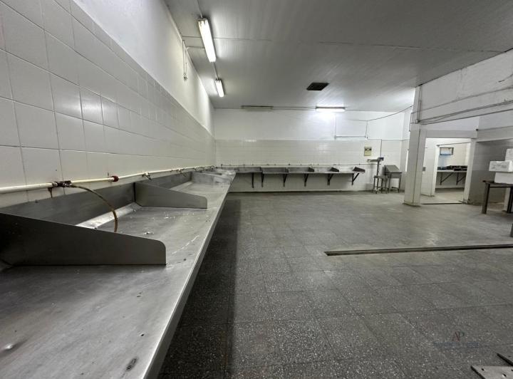 Local comercial · 400m² · 1 Cochera