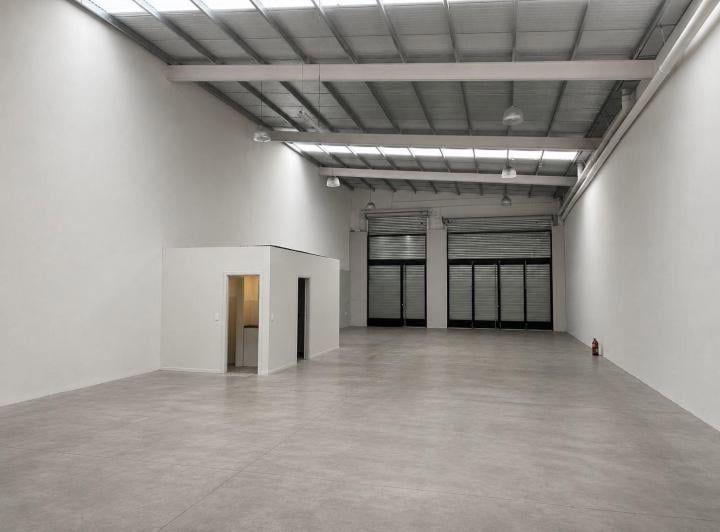 Bodega-Galpón · 330m²