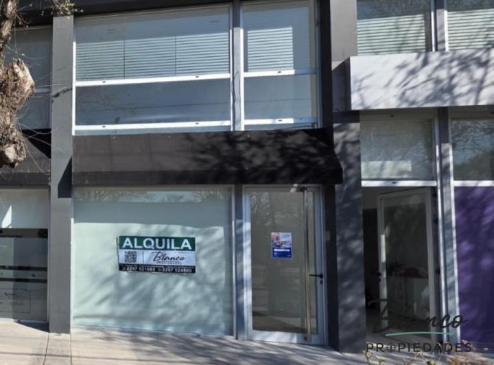 Local comercial · 58m²