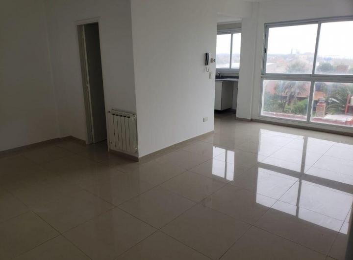 Departamento · 44m² · 2 Ambientes · 1 Cochera