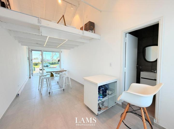 Local comercial · 27m² · 5 Cocheras
