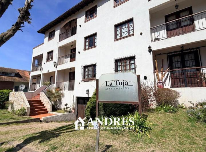 Departamento · 50m² · 2 Ambientes · 1 Cochera