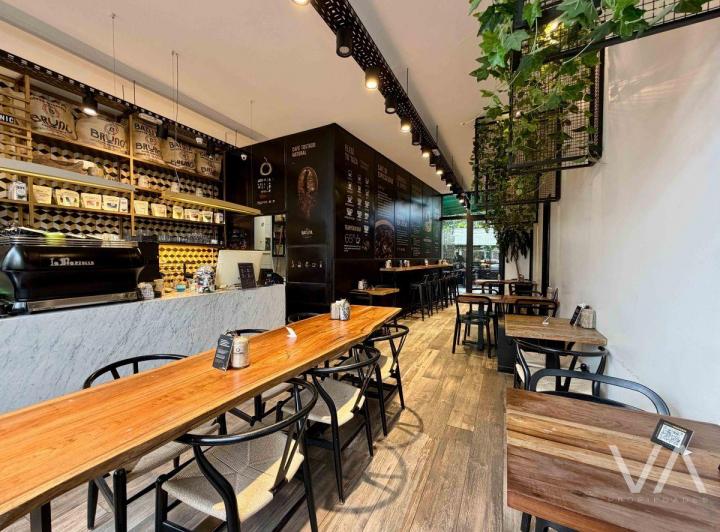 Local comercial · 60m² · 1 Ambiente · 1 Cochera
